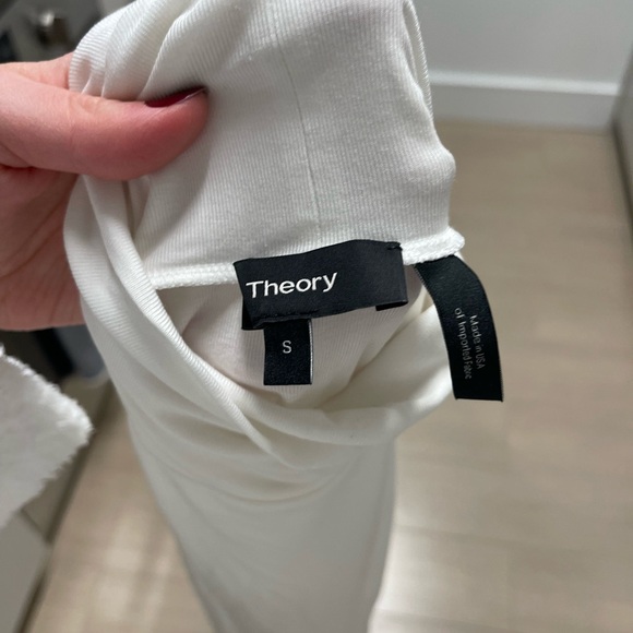 Theory cotton turtleneck tank top - Picture 2 of 3